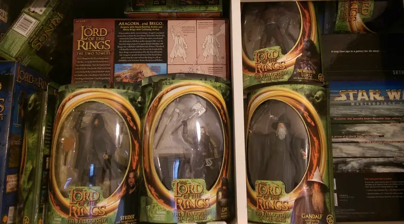 How to start an action figure collection - LOTR