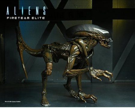 Aliens: Fireteam Elite Runner Alien 7-Inch Scale Action Figure